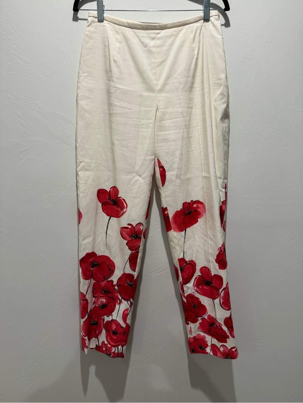 Vintage Oscar de la Renta - Cream Pants with Red Floral Poppy Border Print